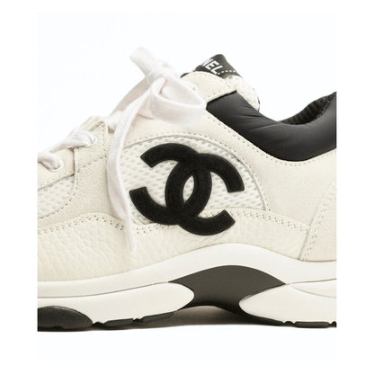Chanel Runner Cream & Black